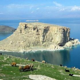 image oroomieh-lake-north-western-iran-jpg